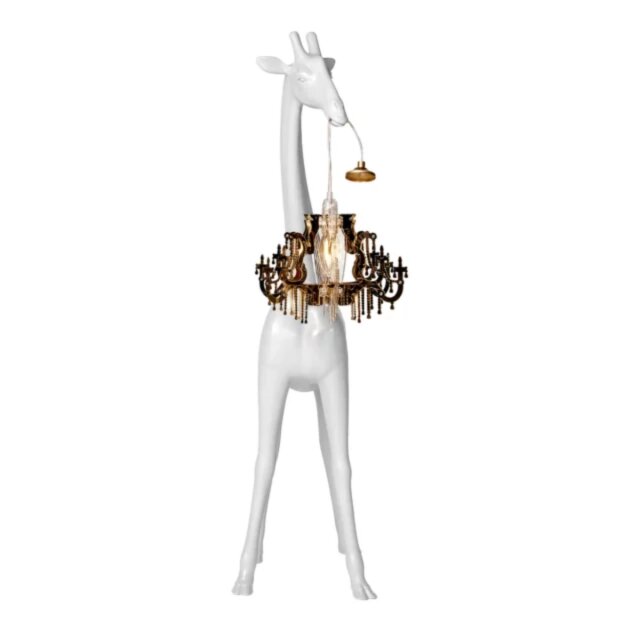Giraffe in Love XS White