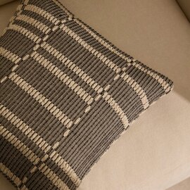 Jastučnica Kavri Black/Beige 50x50 cm