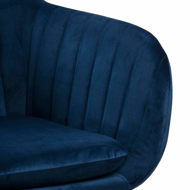 Stolica s rukonaslonom Emilia Velvet Dark Blue/Natural