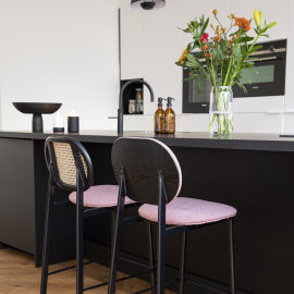 Barski stol Spike Natural/Pink, 65 cm