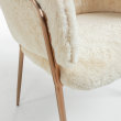 Stolica s rukonaslonom Runnie White Fur